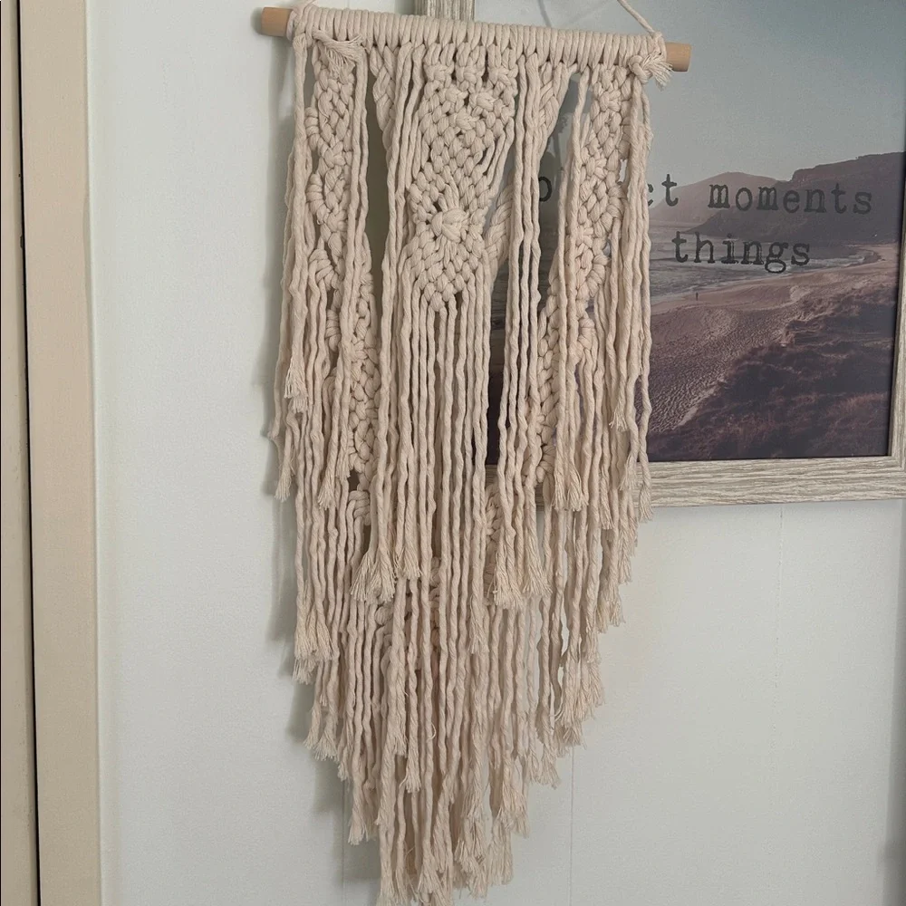 NEW Macrame Wall Hanging, Bohemian Wall Decor, Tapestry, Housewarming Decor